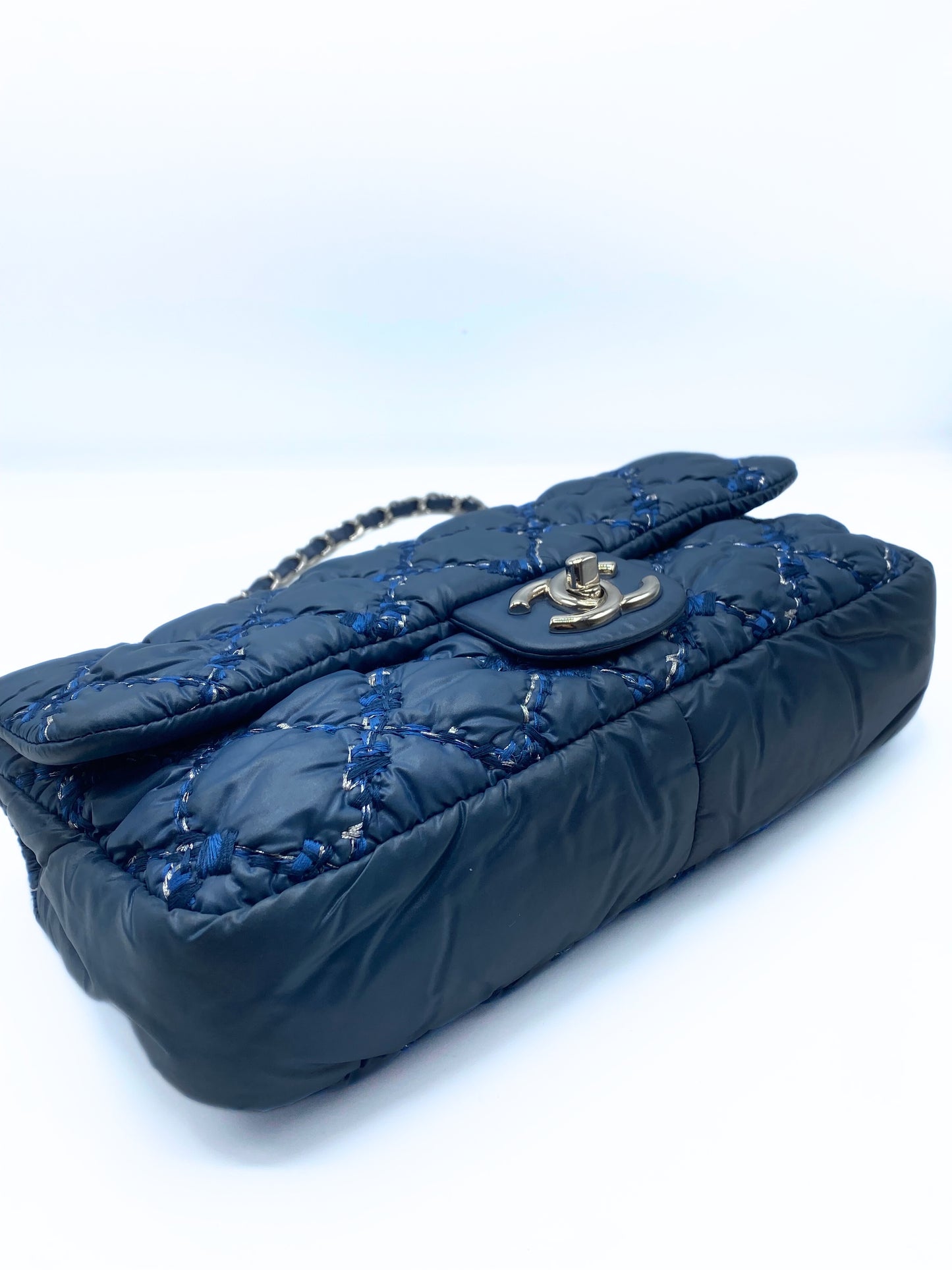 CHANEL | Bubble Tweed Flap Bag